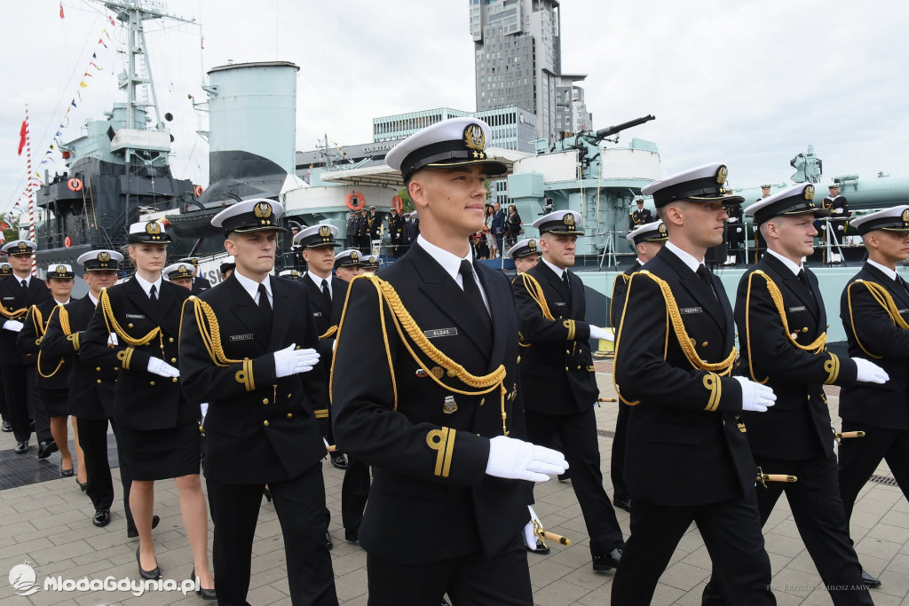 Akademia Marynarki Wojennej - PROMOCJA OFICERSKA 2020