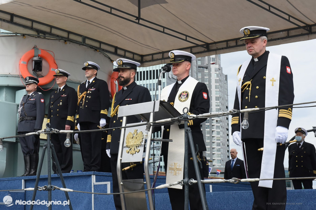 Akademia Marynarki Wojennej - PROMOCJA OFICERSKA 2020