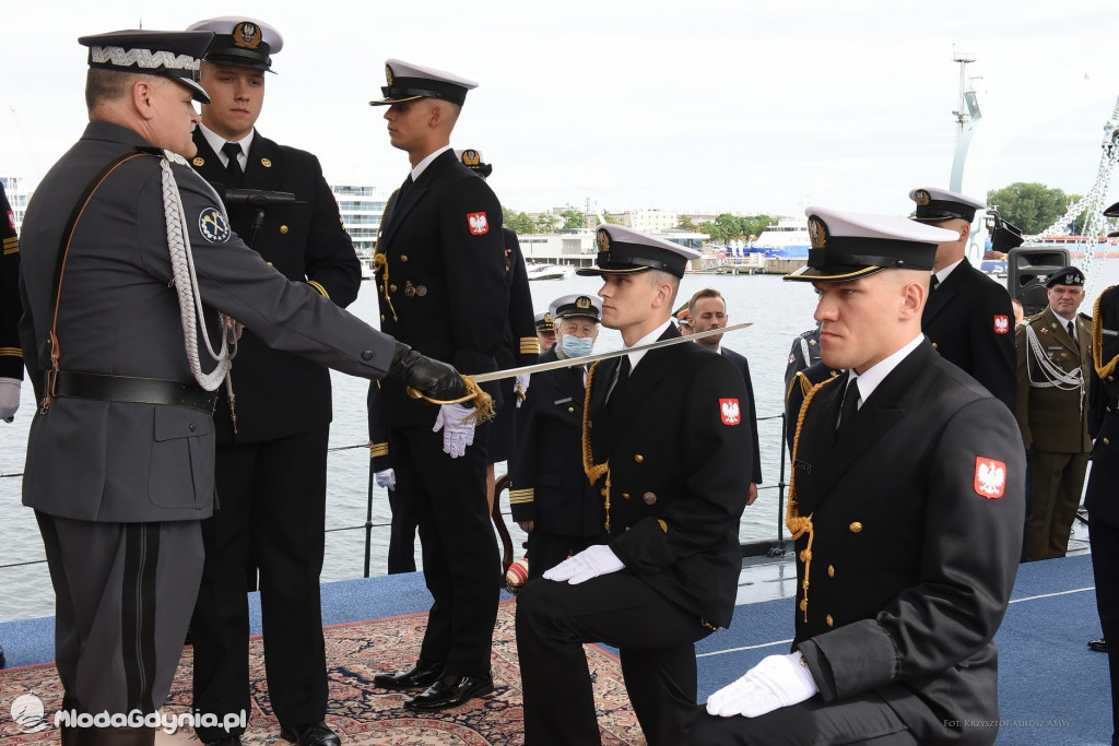 Akademia Marynarki Wojennej - PROMOCJA OFICERSKA 2020