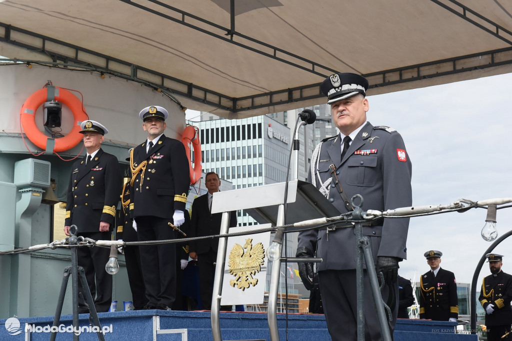 Akademia Marynarki Wojennej - PROMOCJA OFICERSKA 2020