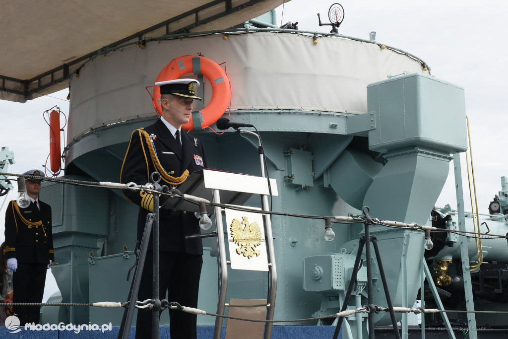 Akademia Marynarki Wojennej - PROMOCJA OFICERSKA 2020