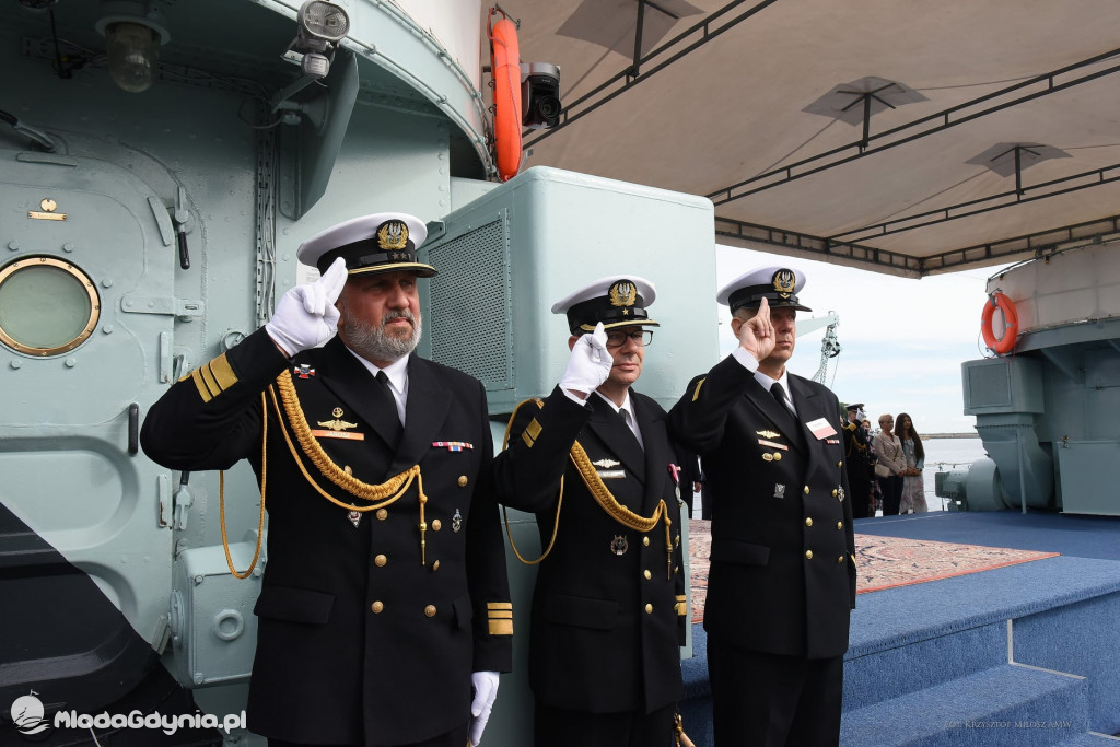 Akademia Marynarki Wojennej - PROMOCJA OFICERSKA 2020