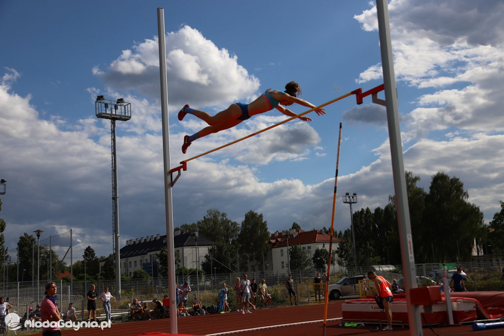 Mistrzostwa Okręgu U16-U20 w skoku o tyczce 2020 w Gdańsku
