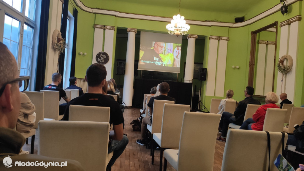Klub MW Riwiera - warsztaty plastyczno-fotograficzne