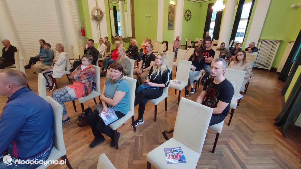 Klub MW Riwiera - warsztaty plastyczno-fotograficzne