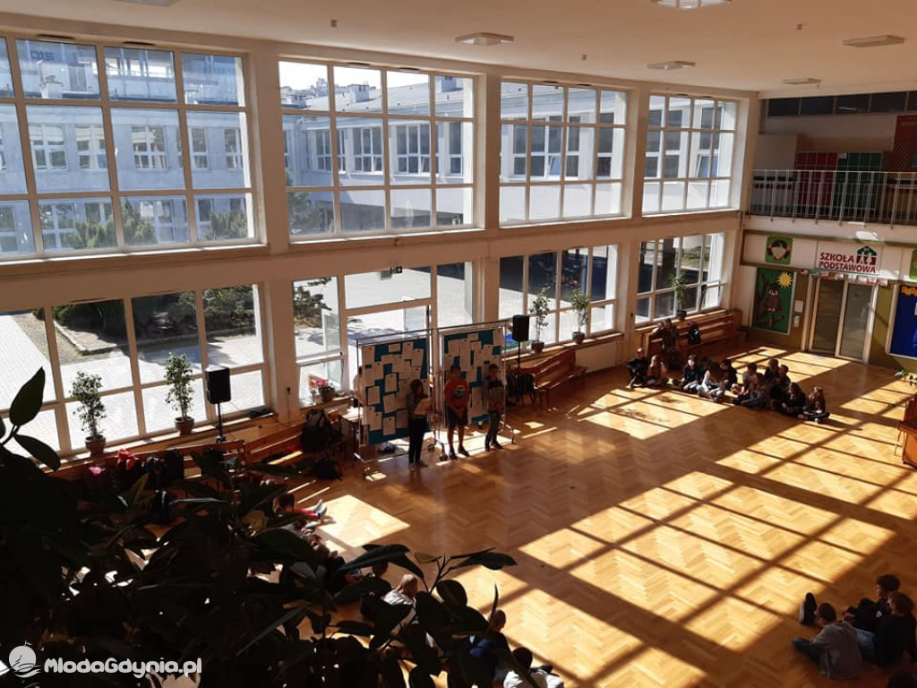 SP 21 - prezentacja kandydatów do SU