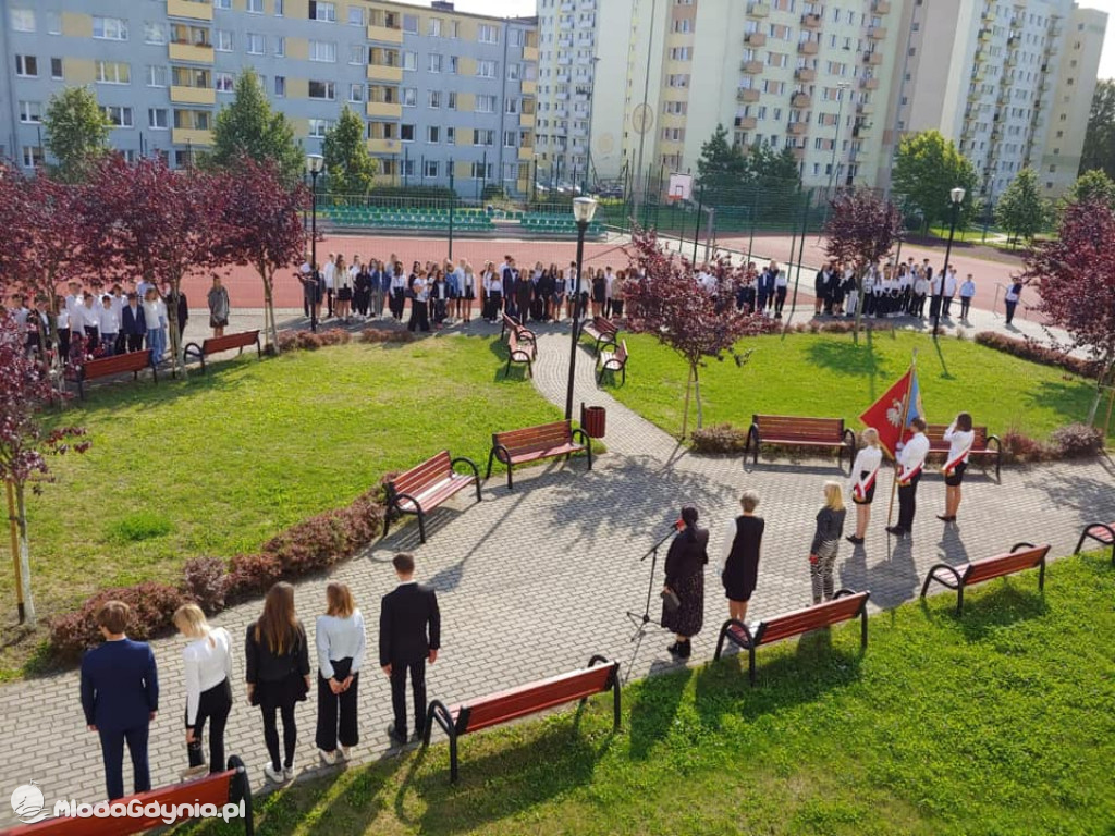 I ALO - Ślubowanie klas pierwszych 2020