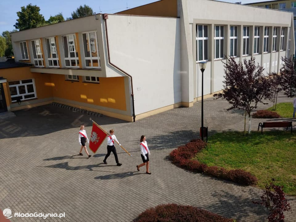 I ALO - Ślubowanie klas pierwszych 2020