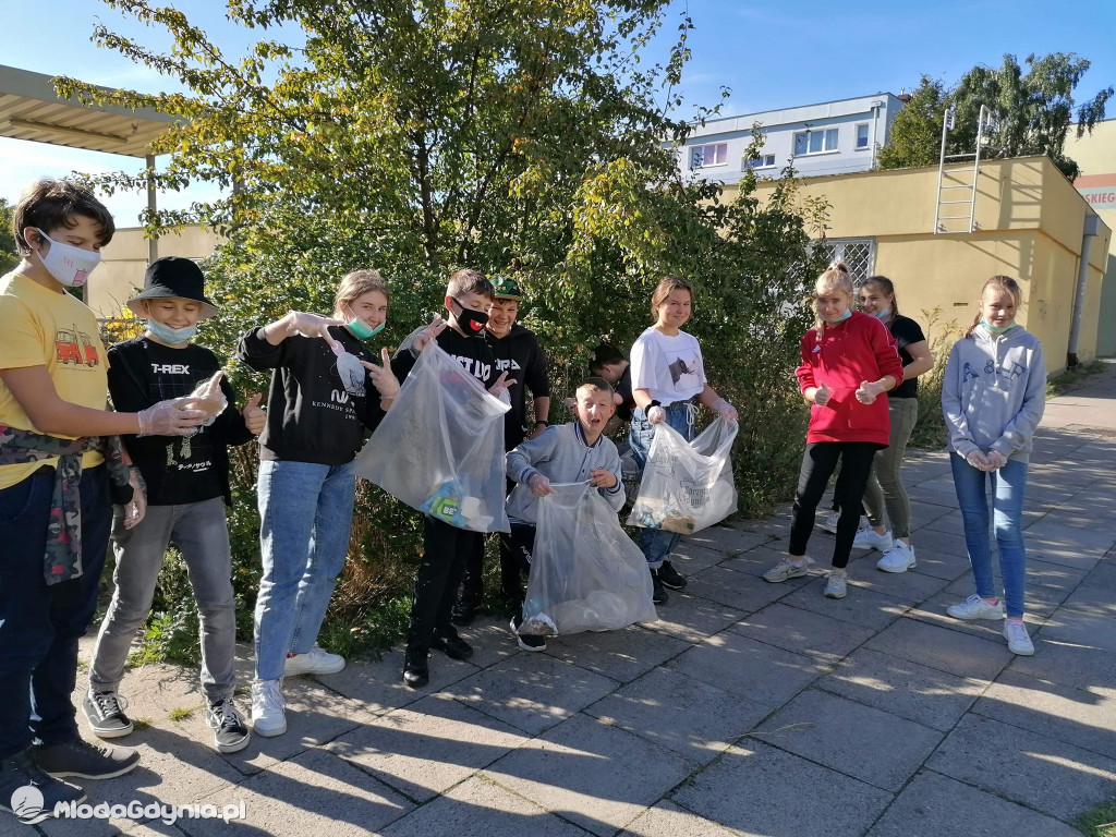 SP 44 - SPRZĄTANIE ŚWIATA 2020