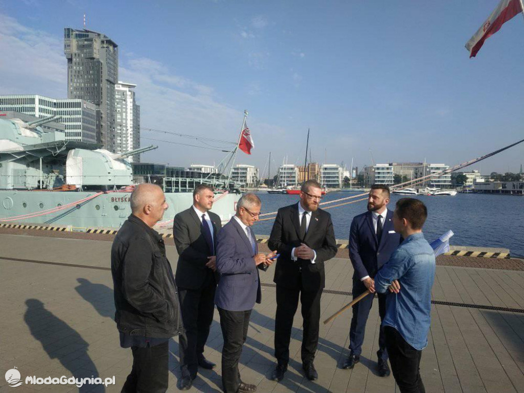 Grzegorz Braun zachęcał do wstąpienia do Konfederacji