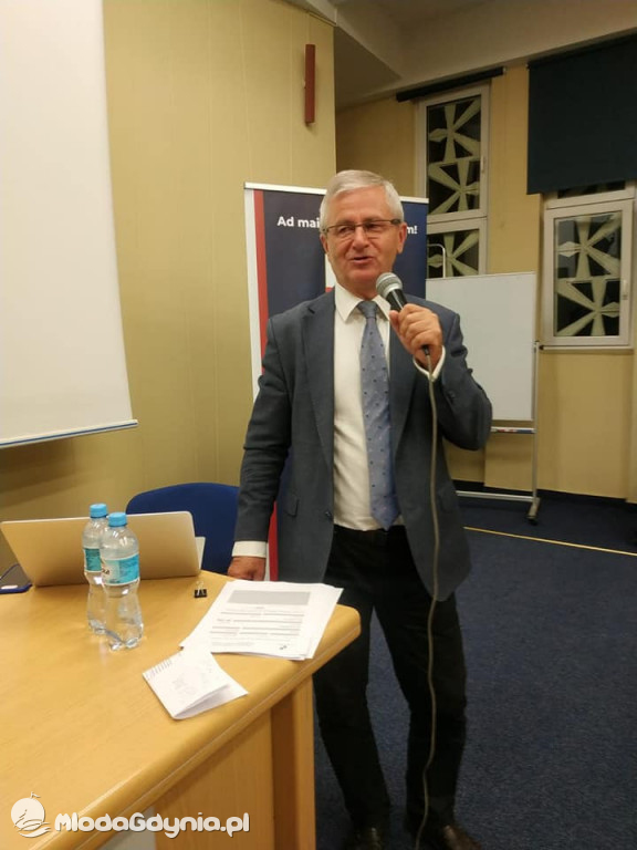 Grzegorz Braun zachęcał do wstąpienia do Konfederacji