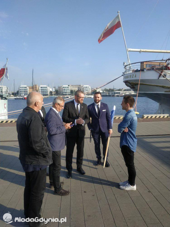 Grzegorz Braun zachęcał do wstąpienia do Konfederacji