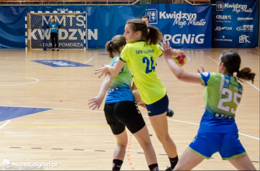 Juniorki młodsze SPR Gdynia - MTS Kwidzyn 23:26