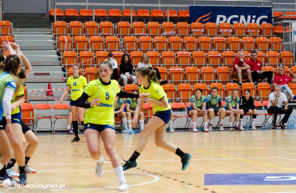 Juniorki młodsze SPR Gdynia - MTS Kwidzyn 23:26