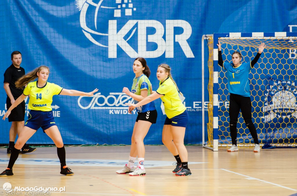 Juniorki młodsze SPR Gdynia - MTS Kwidzyn 23:26