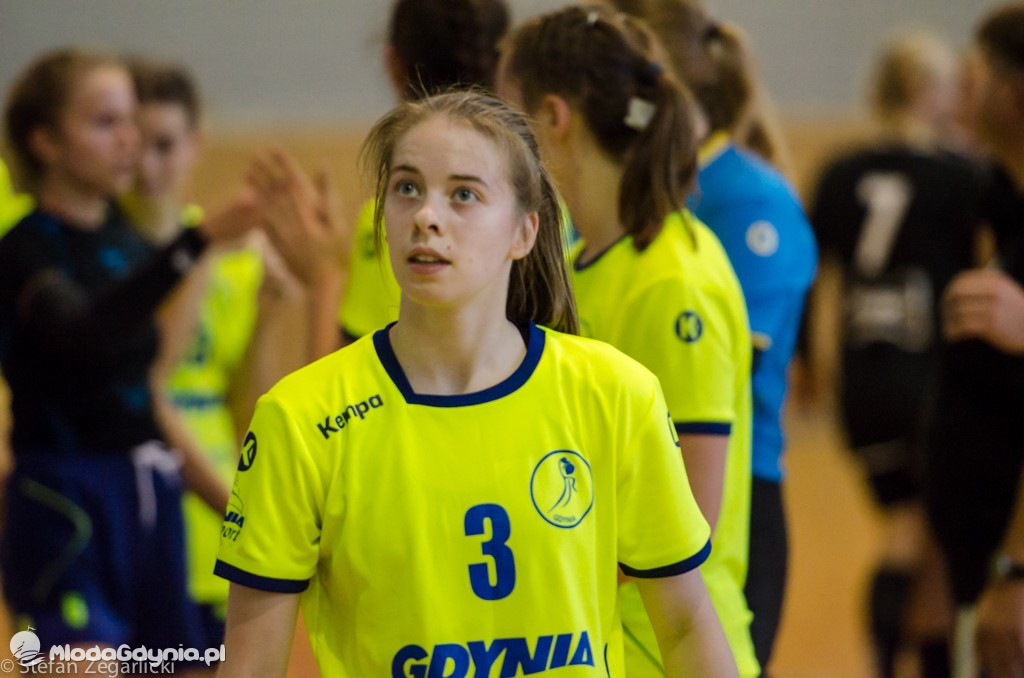 KS Kościerzyna - Arka Gdynia 21:19