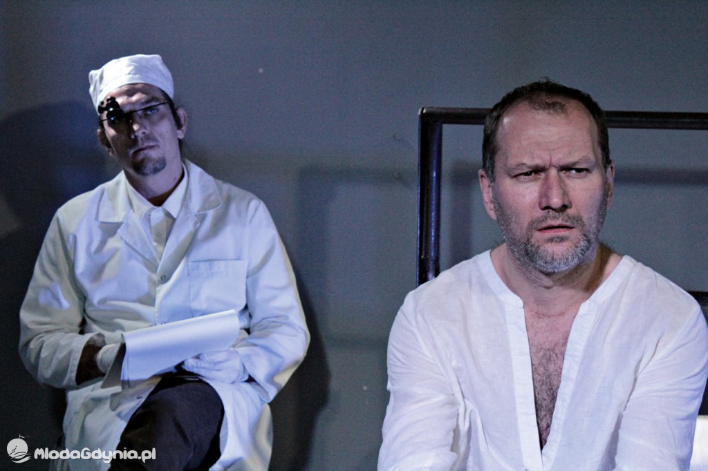 Teatr Gdynia Główna - PREMIERA ONLINE- Kongres Futurologiczny S. Lema - czytanie performatywne