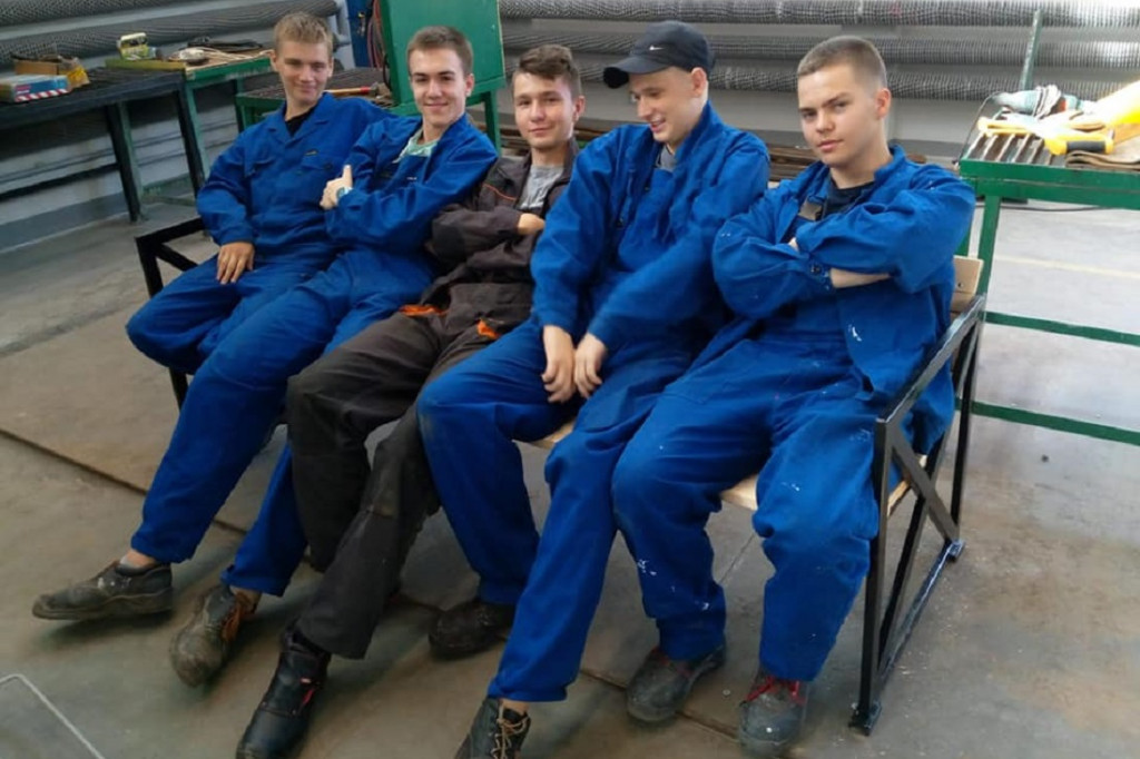 CKZiU nr 1 - ławeczka