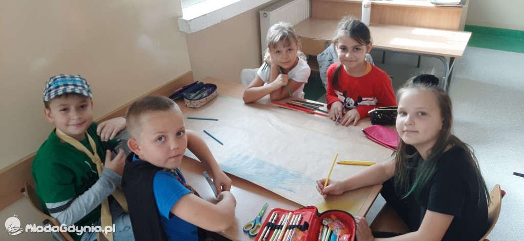 SP 28 - Spotkanie z bohaterami lektury, X Światowy Dzień Tabliczki Mnożenia