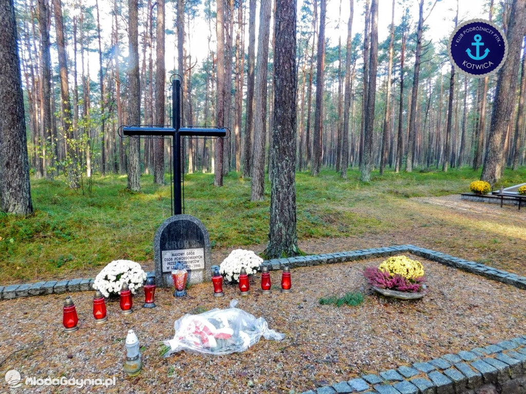 Wycieczka Nr 9 Klubu Podróżniczego PTTK Kotwica - Pamiętamy o Piaśnicy - 17.10.2020