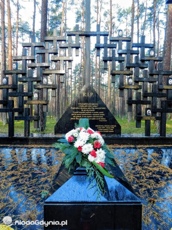 Wycieczka Nr 9 Klubu Podróżniczego PTTK Kotwica - Pamiętamy o Piaśnicy - 17.10.2020