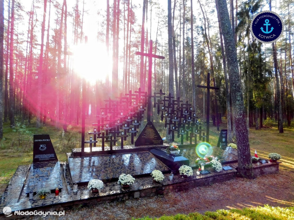 Wycieczka Nr 9 Klubu Podróżniczego PTTK Kotwica - Pamiętamy o Piaśnicy - 17.10.2020