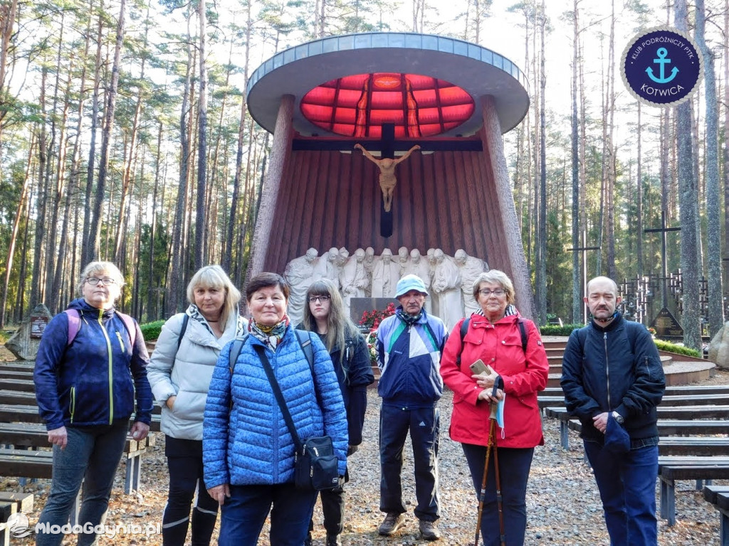 Wycieczka Nr 9 Klubu Podróżniczego PTTK Kotwica - Pamiętamy o Piaśnicy - 17.10.2020