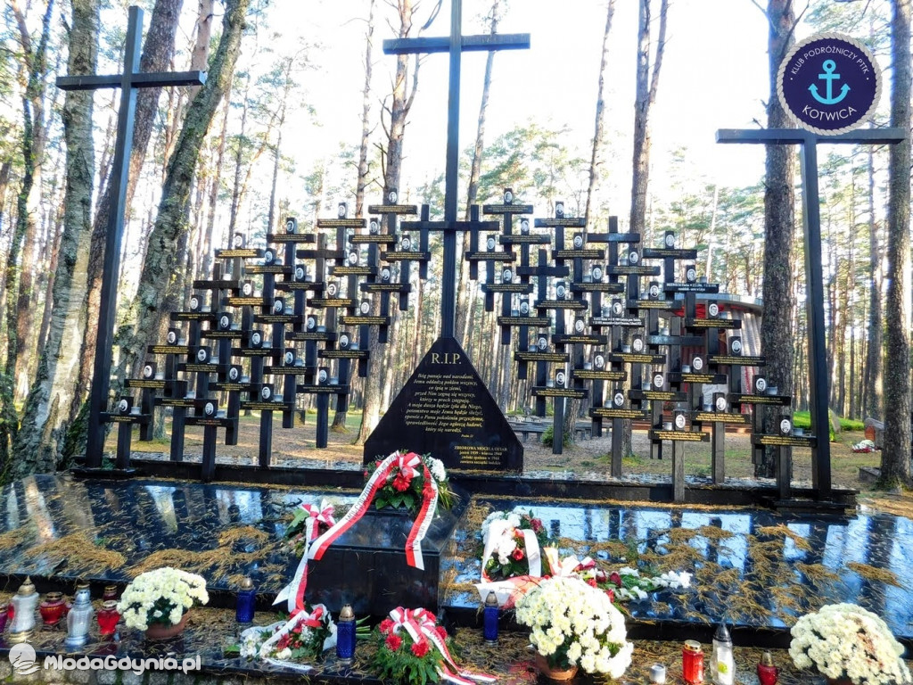 Wycieczka Nr 9 Klubu Podróżniczego PTTK Kotwica - Pamiętamy o Piaśnicy - 17.10.2020