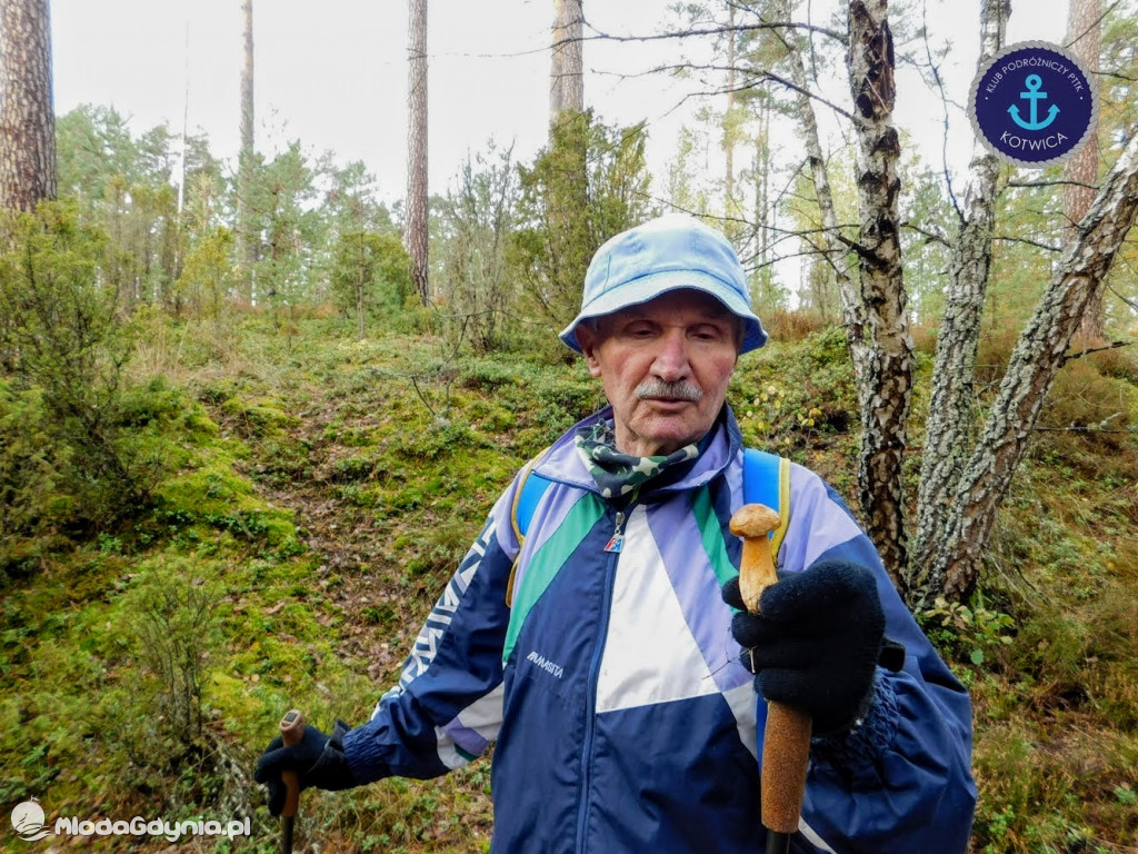 Wycieczka Nr 9 Klubu Podróżniczego PTTK Kotwica - Pamiętamy o Piaśnicy - 17.10.2020