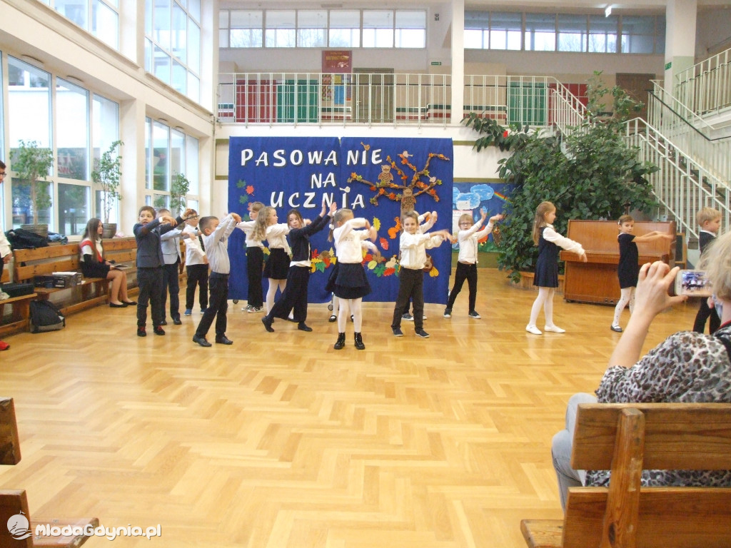 SP 21 - Pasowanie klasy 1a - 15 października 2020