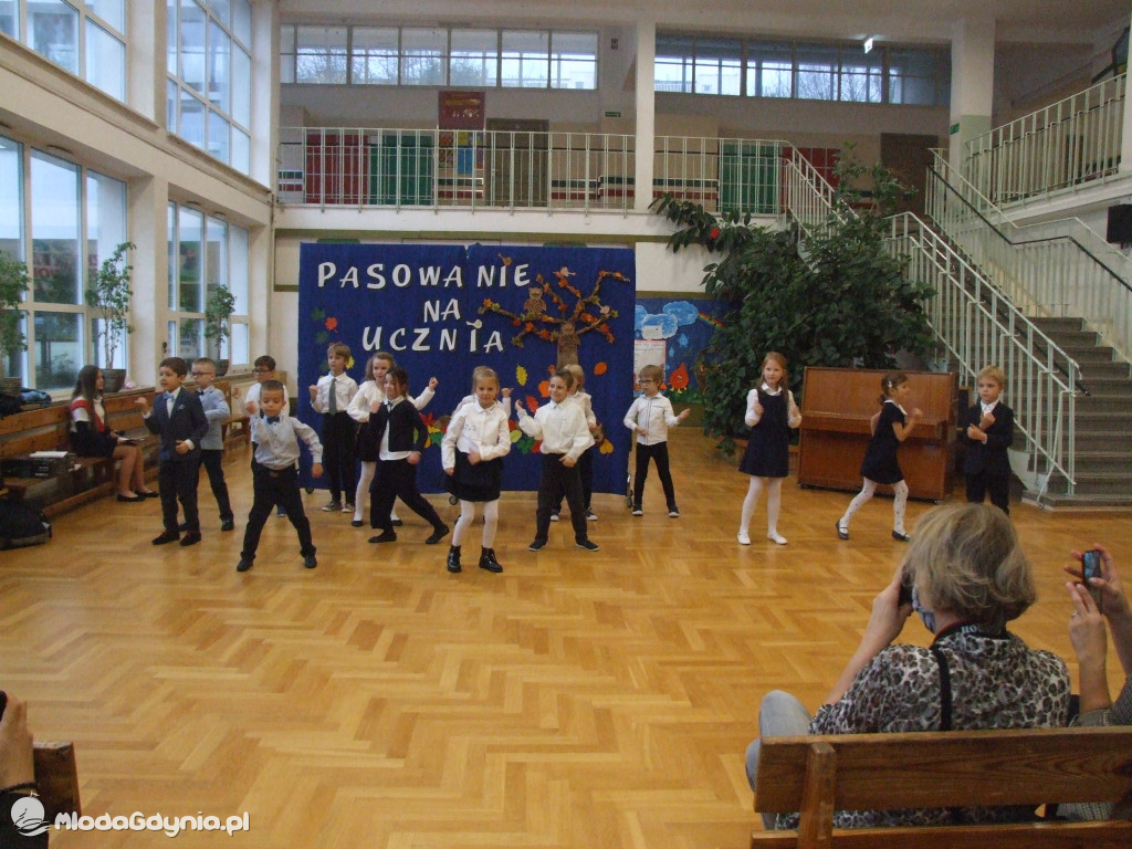 SP 21 - Pasowanie klasy 1a - 15 października 2020