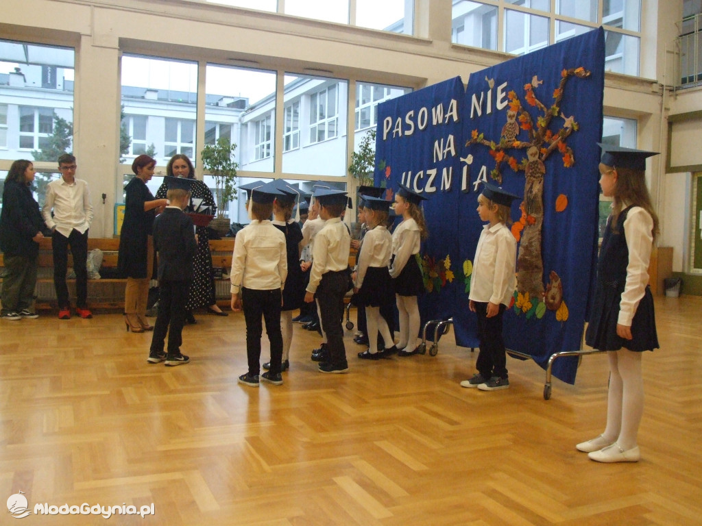 SP 21 - Pasowanie klasy 1a - 15 października 2020