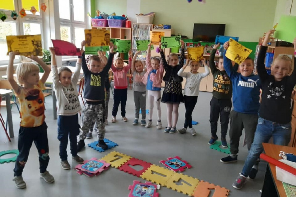 SP 33 - pasowanie na  świetliczaka 2020