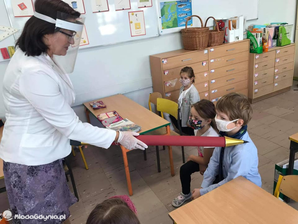 SP 42 - pasowanie na ucznia 2020