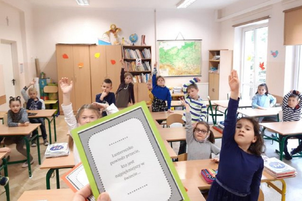 SP 26 - pasowanie na czytelnika biblioteki szkolnej 2020