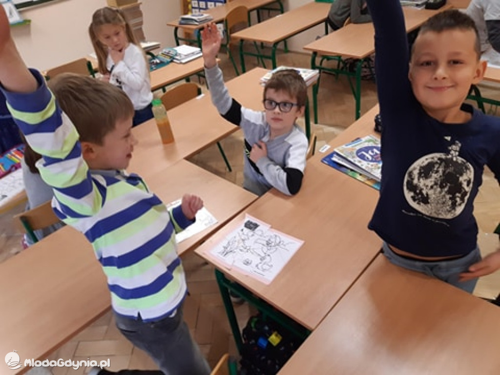 SP 26 - pasowanie na czytelnika biblioteki szkolnej 2020