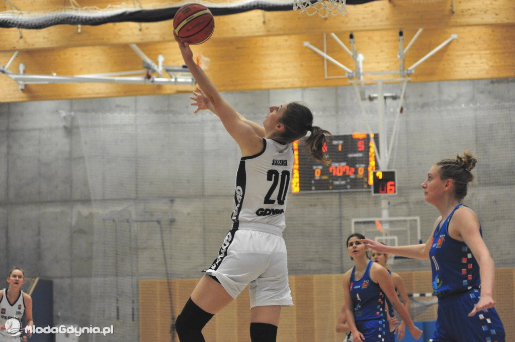 GTK Gdynia - KKS Olsztyn 102:53