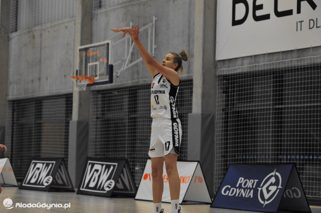 GTK Gdynia - KKS Olsztyn 102:53