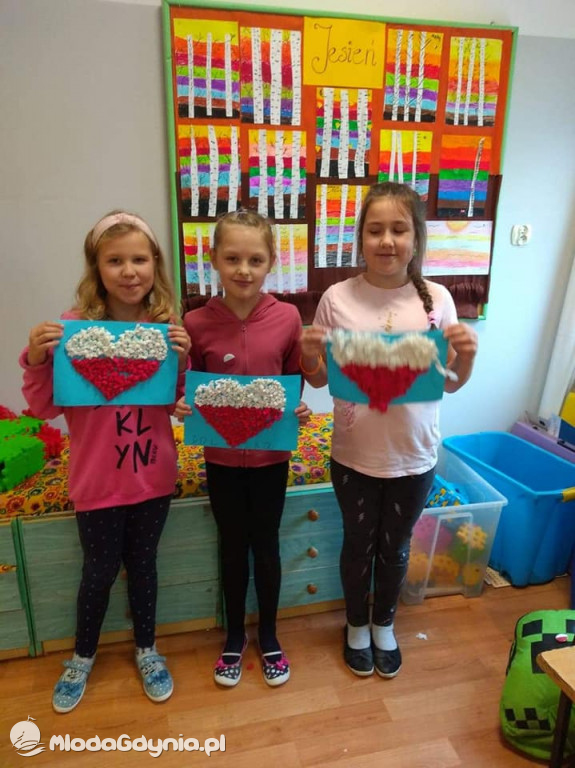 SP 31 - III a na Dzień Niepodległości 2020