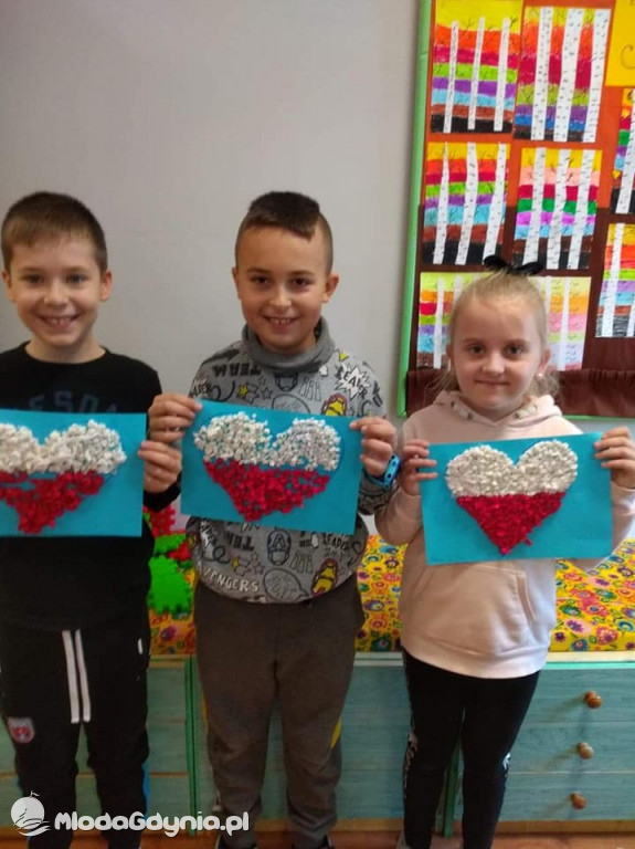 SP 31 - III a na Dzień Niepodległości 2020