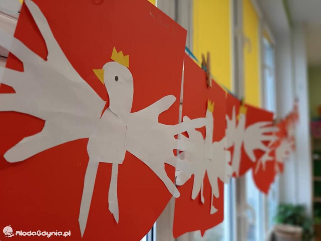 SP 33 - Święto Niepodległości