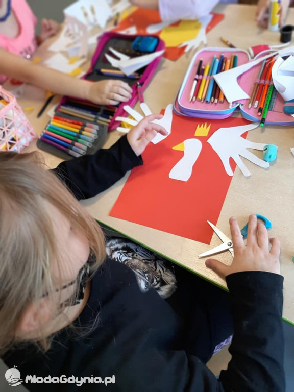 SP 33 - Święto Niepodległości