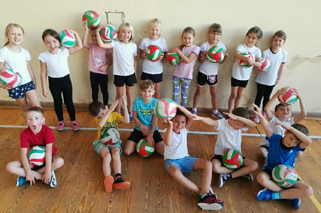 SP 43 - pierwszaki na wf-ie