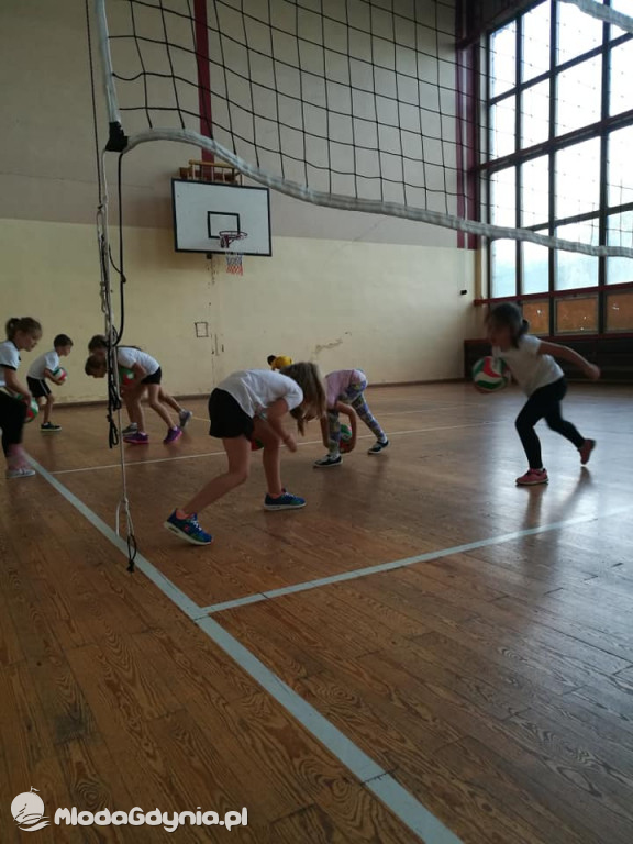 SP 43 - pierwszaki na wf-ie