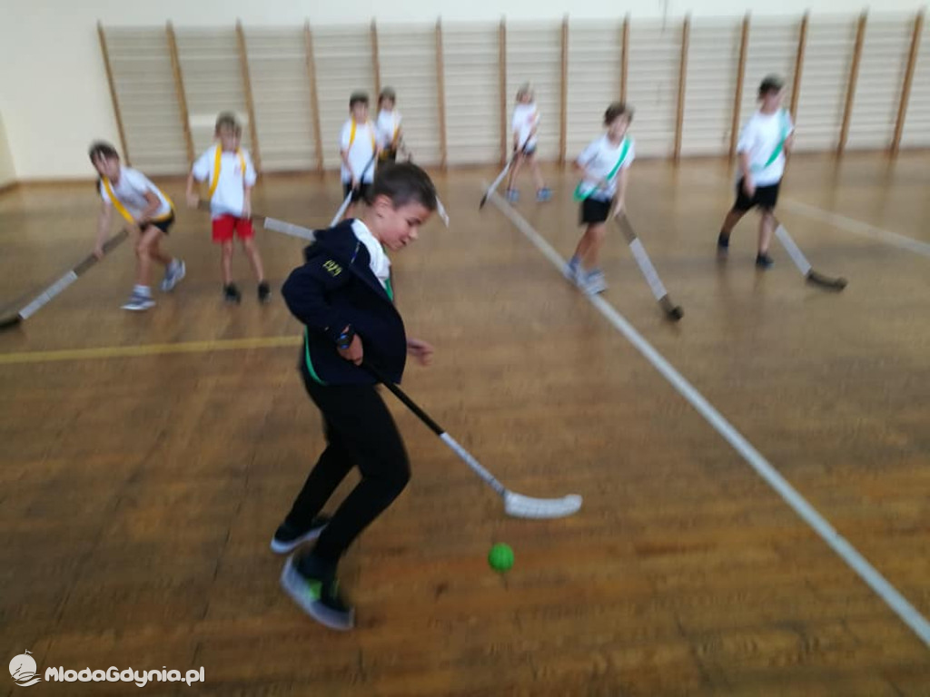 SP 43 - pierwszaki na wf-ie