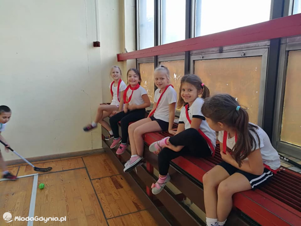 SP 43 - pierwszaki na wf-ie