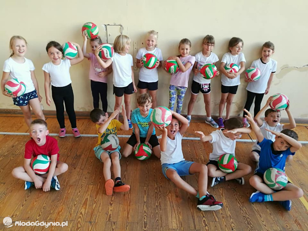 SP 43 - pierwszaki na wf-ie