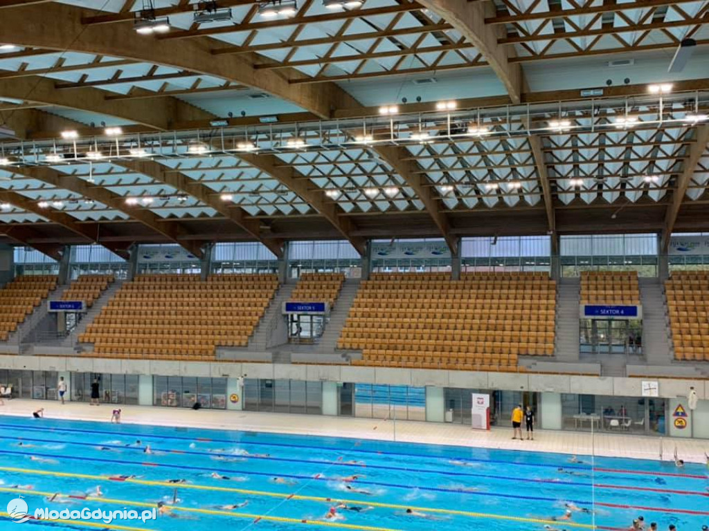UKS 7 - Ignacy Ołownia i Olivier Hubiński na Otylia Swim Cup 2020