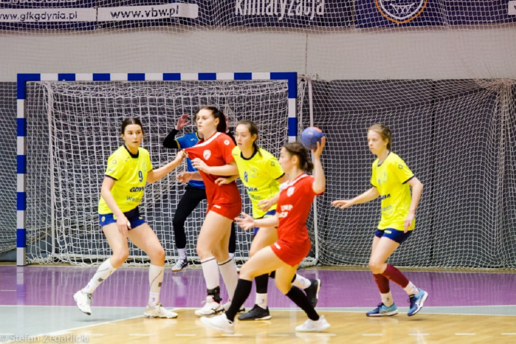 SPR Arka Gdynia - SMS ZPRP II Płock 34:23