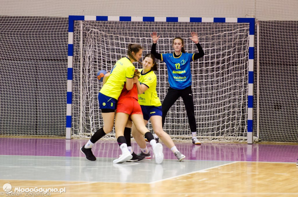 SPR Arka Gdynia - SMS ZPRP II Płock 34:23